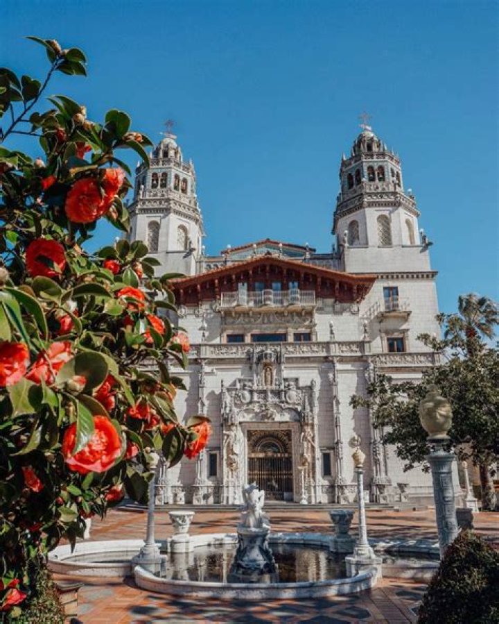 Uncover The Majesty Of Hearst Castle: A Photographic Journey